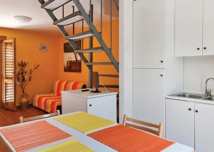 Pets Under The Sun Aparthotel